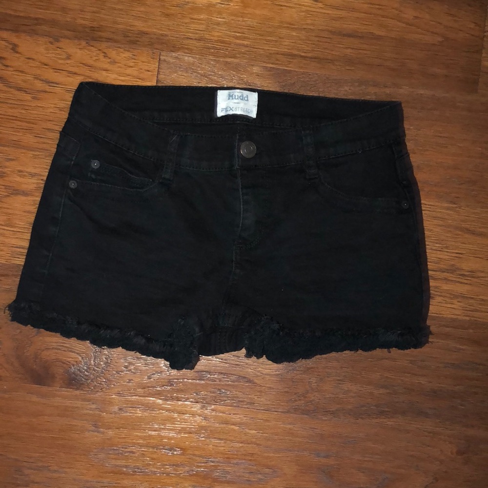 black jean shorts